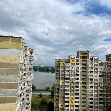 Здам 1 кімнатну квартиру, метро "Харківська",вул.Ревуцького 44б