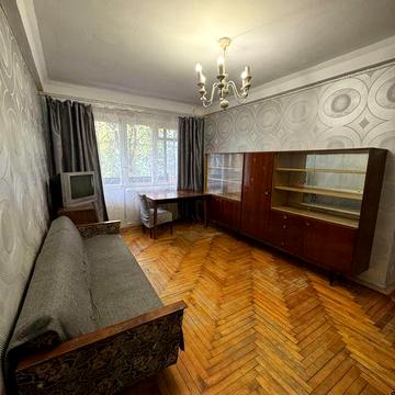 Сдам 3 комн.кв .на Победе 85 А