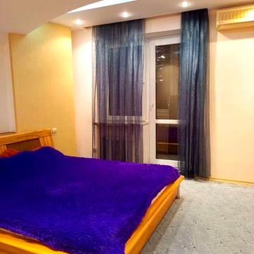 Здам простору квартиру в ЖК на Івана Франка/ 6 ст Великого Фонтану