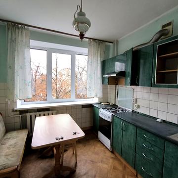 Академіка Вернадського бульв., 85