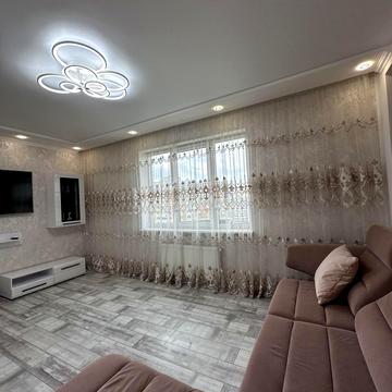 Академіка Сахарова вул., 3-Б