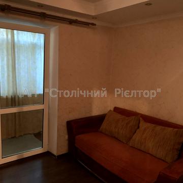 Василя Іваниса вул. (Миколи Матеюка), 9