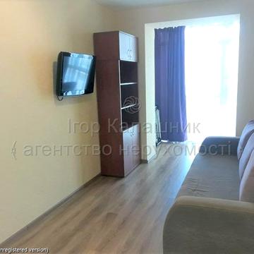 Івана Кожедуба вул., 3 к1