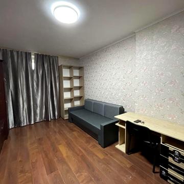 Петра Калнишевського вул. (Михайла Майорова), 7