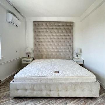 Празька вул., 3