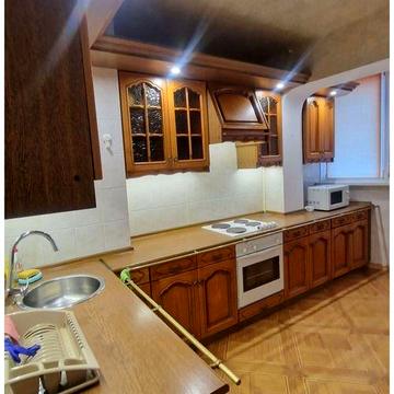 Сдам 2 комн квартиру на Вильямса/Изумруд.Свободна