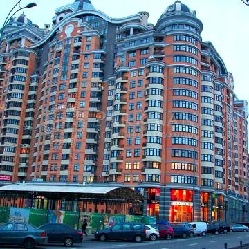 Лесі Українки бульв., 7-Б