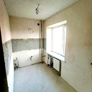 Продається квартира під ремонт з електроопаленням