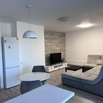 Сдам 3к квартиру в центре ЖК Дельмар