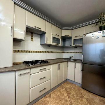 Довгострокова оренда 1к Квартира Зарічанська вулиця