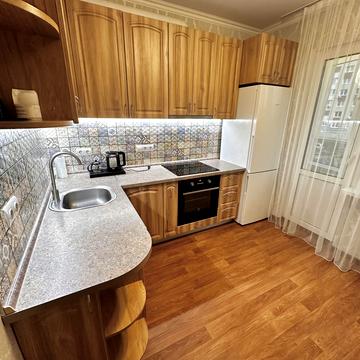 Софії Русової вул., 7