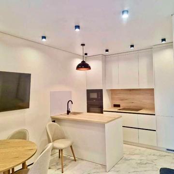 Родини Кістяківських вул., 10