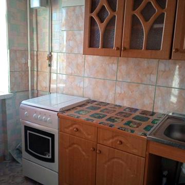 Сдам 1 кв,10 мин м.Армейсепя,4/5 эт