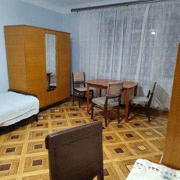 Оренда . 1 кім. квартира. Власник