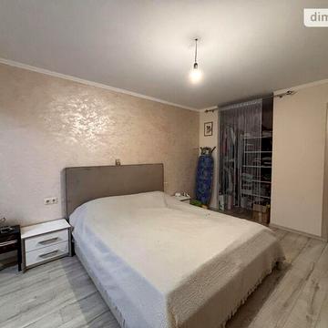 Продаж 3к Квартира Гетьмана Івана Мазепи вулиця