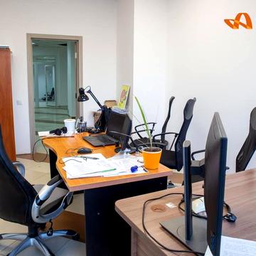 Незалежності вул., 34а