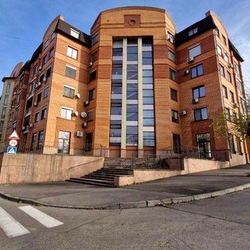 Продаж квартири в центрі міста вул. Олександра Поля