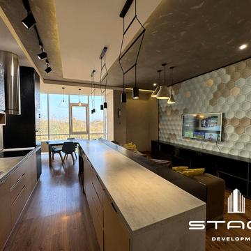 Аркадійське плато вул. (Гагаринське плато), 5/1