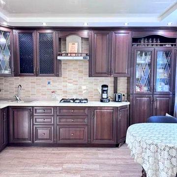 Продам 3-комн квартиру в районе Червоного Казачества ул.