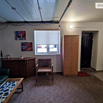 Довгострокова оренда 2к Дім Яремчука Назарія вулиця