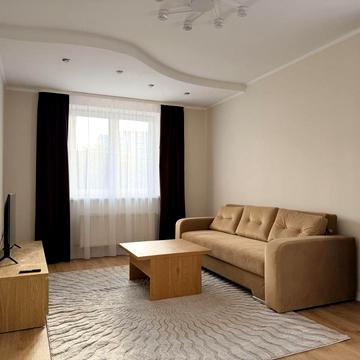 Володимира Великого вул. (Артема), 22а