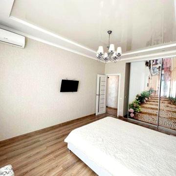 СДАМ! ЖК Мандарин на Канатной ! 1 к. квартира 4-й этаж!