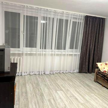 Здається однокімнатна кімната в гуртожитку