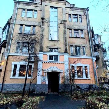 Продаётся 3 ком. квартира в Центре. ул. Чернышевского, м.  Университет