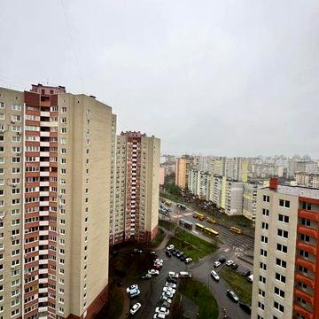 Продаж 1-кімнатної квартири, 39 м², 19 поверх, вул. Милославська 18