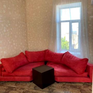 Софіївська вул., 9