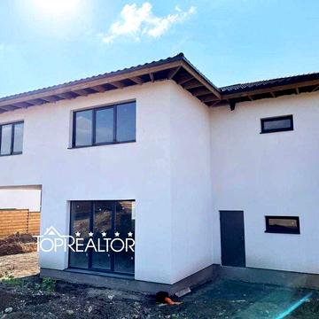 Продам будинок 226 кв. на Новій Флорінці (Флоринка)