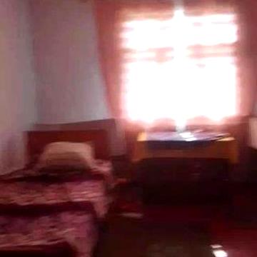 Продам будинок  в смт Іваничі Волинська обл. 77 соток землі