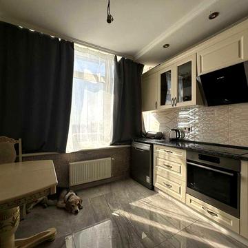 3к квартира с ремонтом в новом доме. Укомплектована. Близость центра ЖК 34 жемчужина