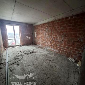 Героїв Крут вул., 2