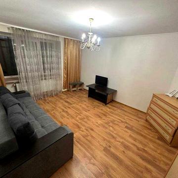 довгострокова оренда  1 кімнатної квартири Коновальця 23