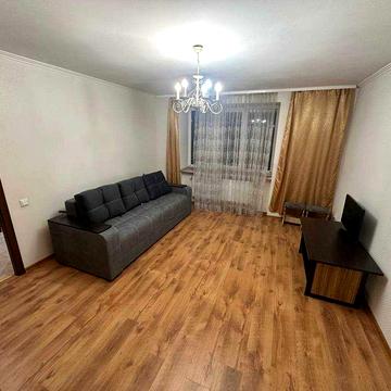 довгострокова оренда  1 кімнатної квартири Коновальця 23