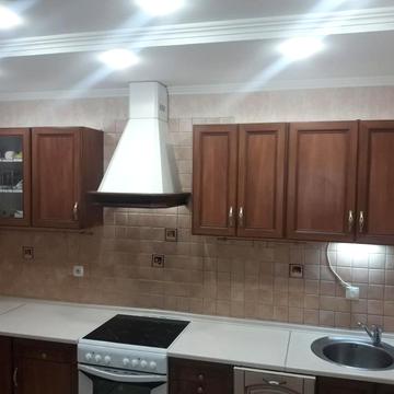 Анни Ахматової вул., 35