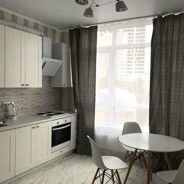 Ракетна вул., 24