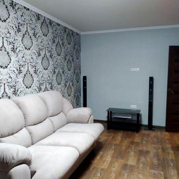 Продажа 2-х комнатной квартиры в центре