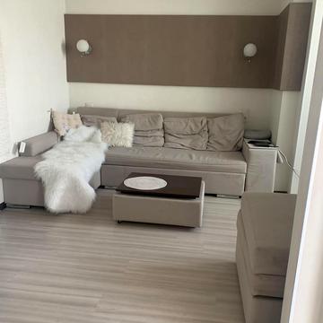 Ньютона вул., 115/2