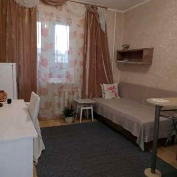 Тетянинська вул. (Леваневського), 9