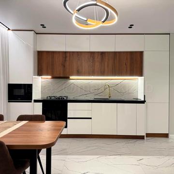 Капушанська вул., 150