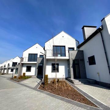 Покровська вул.