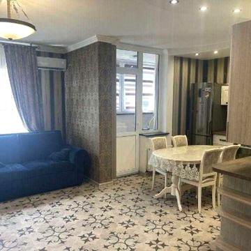 Простора та світла 3-кімнатна квартира 75 м² Урлівська 23-В