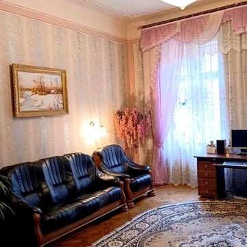 Продається 4 км квартира ( 132,3м.) навпроти облдержадміністрації