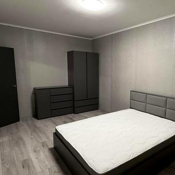 Академіка Заболотного вул., 62