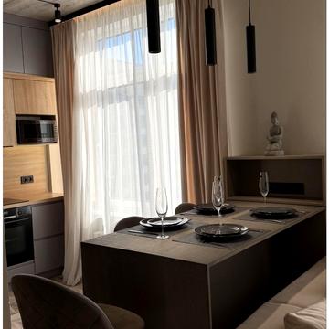 1-кімнатна квартира з неймовірним ремонтом в 32 Перлині на вул.Каманіна