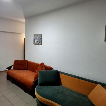 Єрощенка вул., 12-Б