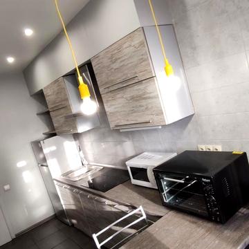 Драгоманова вул., 2-Б