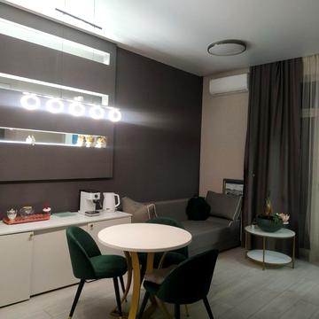 Університетська вул., 17-А